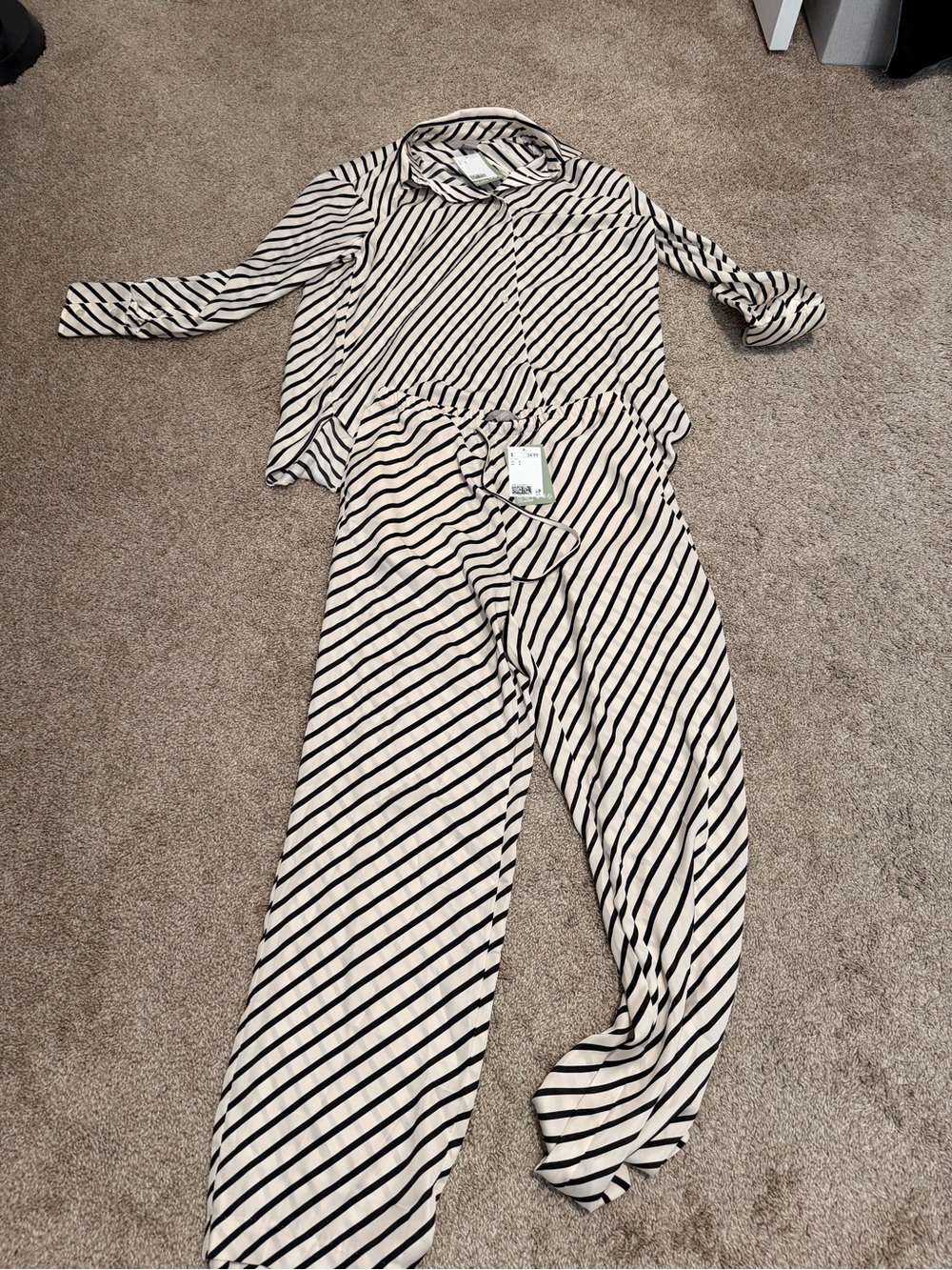H&M Black & Cream Striped silk Set